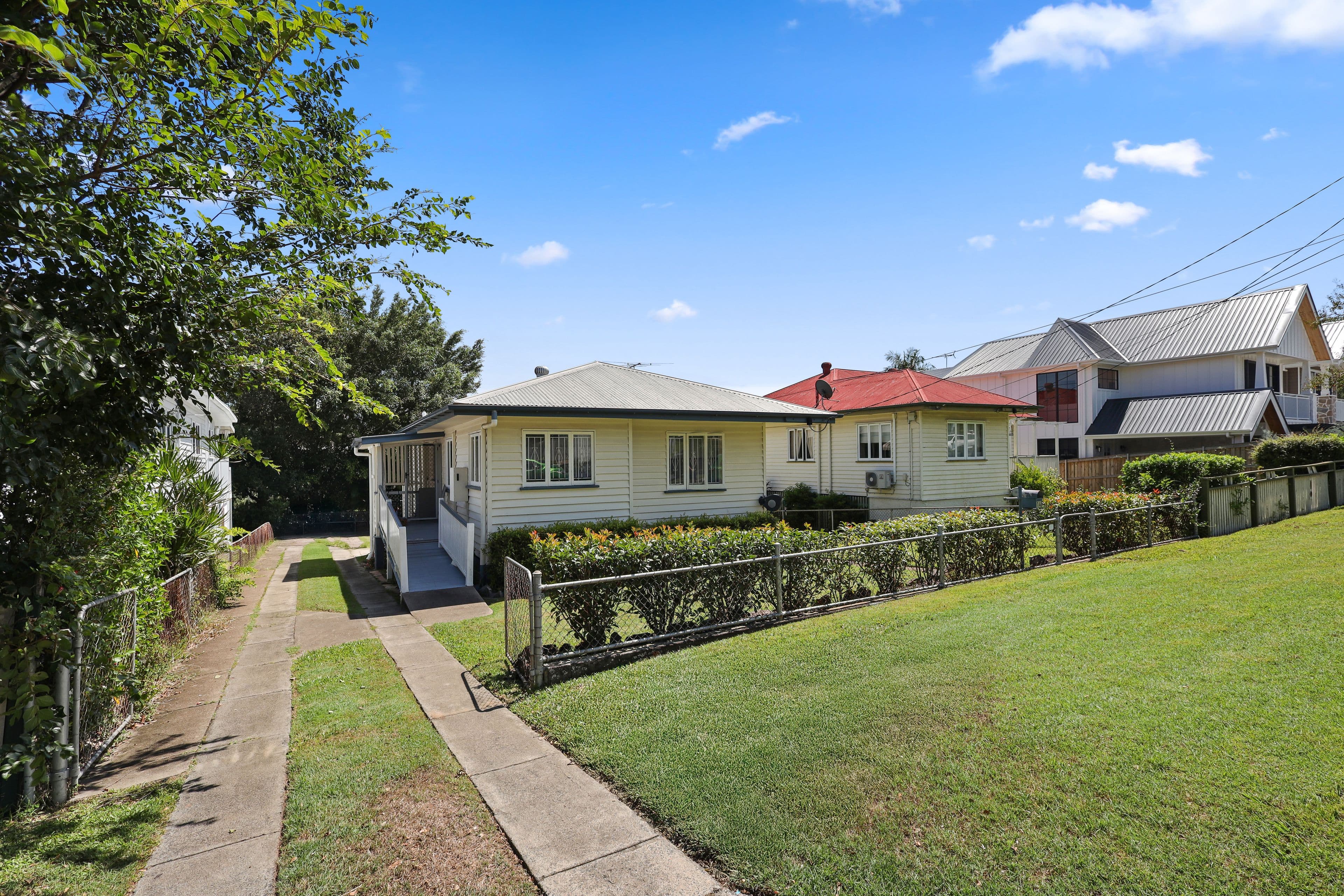 14 The Promenade, Camp Hill QLD 4152, Camp Hill - Image 1