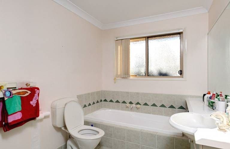 245 Hellawell Road, SUNNYBANK HILLS QLD 4109, Sunnybank Hills - Thumbnail 3