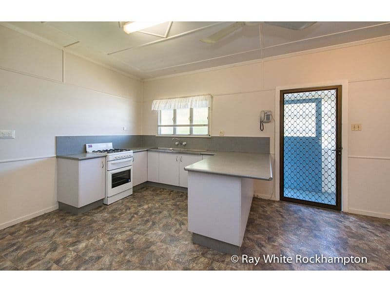 300 Dean Street, Berserker QLD 4701, Berserker - Thumbnail 3