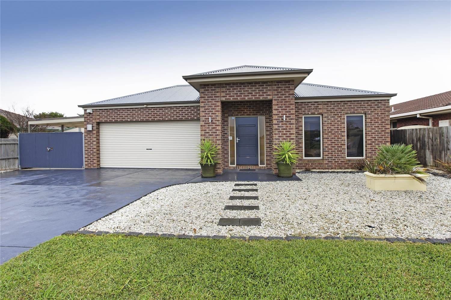 19 Canterbury Road East, LARA VIC 3212, Lara - Image 1