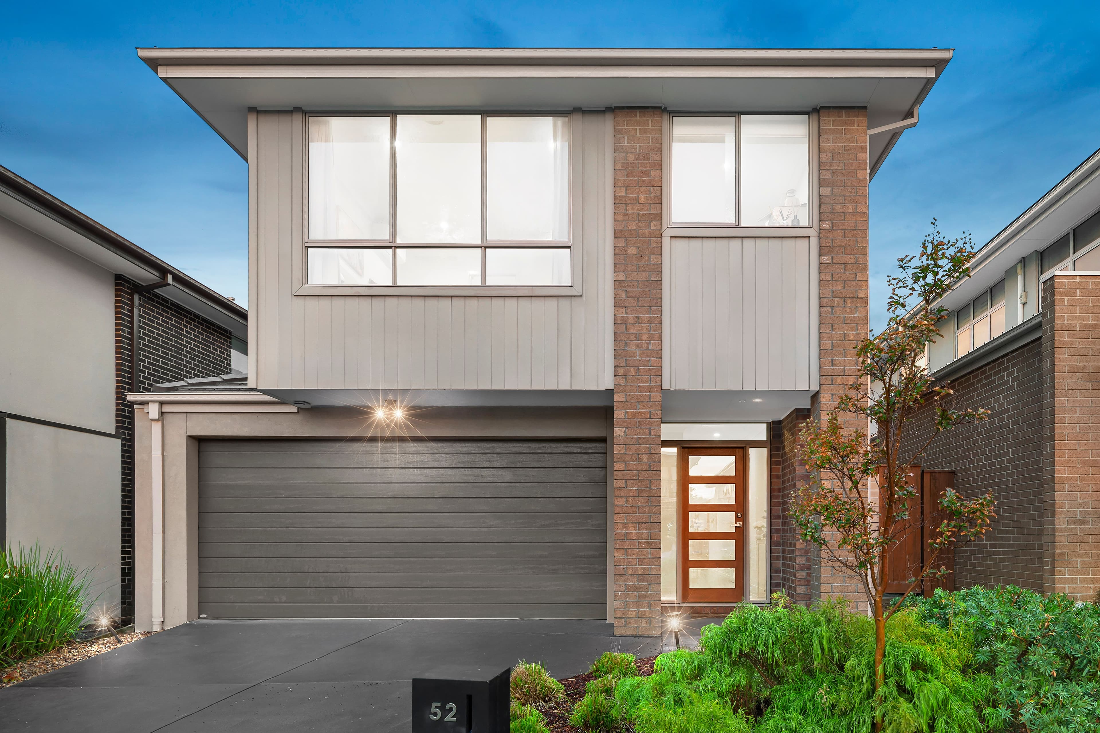 52 Viewmont Street, Wantirna South VIC 3152, Wantirna South - Image 1