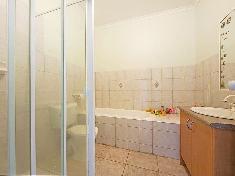 45 Grevillea Crescent, Hoppers Crossing VIC 3029, Hoppers Crossing - Thumbnail 8