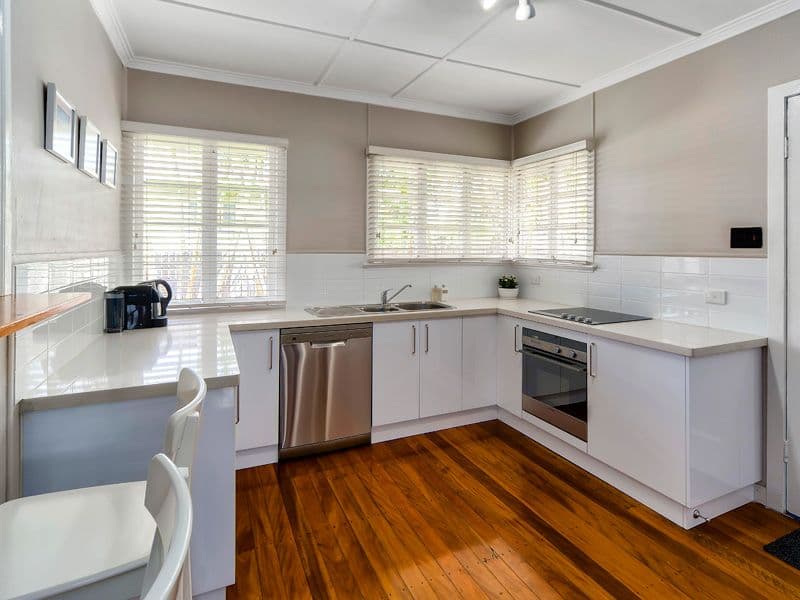 1 Dorothea Street, CANNON HILL QLD 4170, Cannon Hill - Thumbnail 3