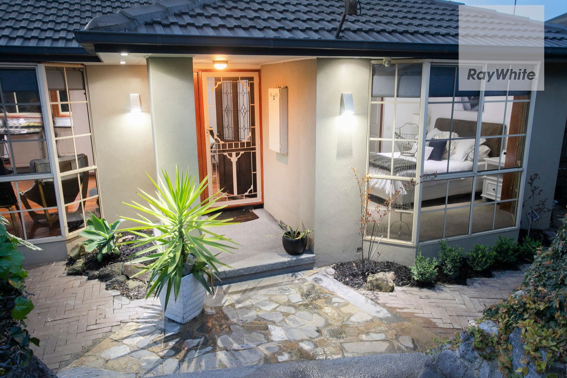 90 Clarke Drive, Gladstone Park VIC 3043, Gladstone Park - Thumbnail 3