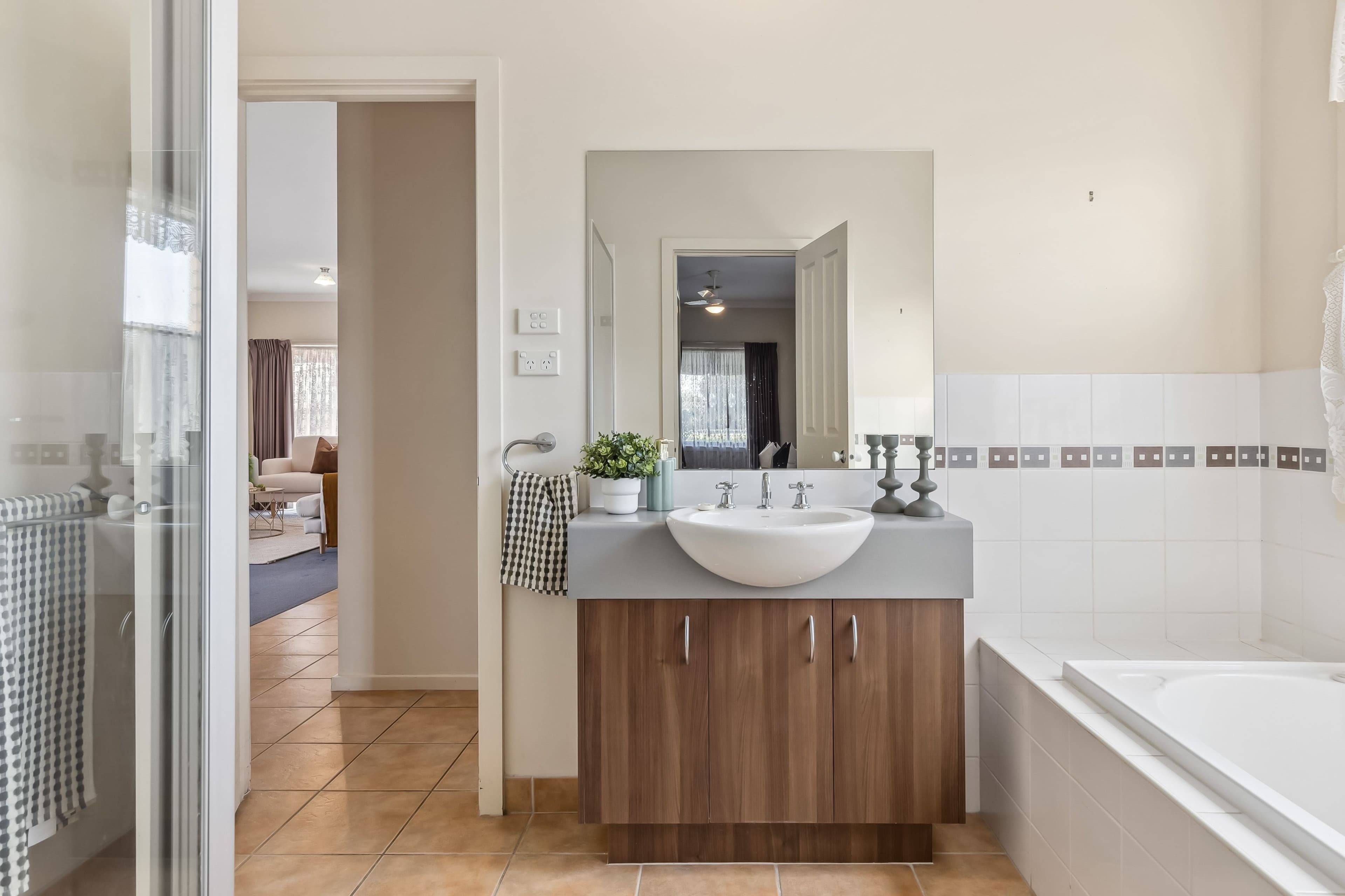 9 Fawkner Lane, Craigieburn VIC 3064, Craigieburn - Thumbnail 3