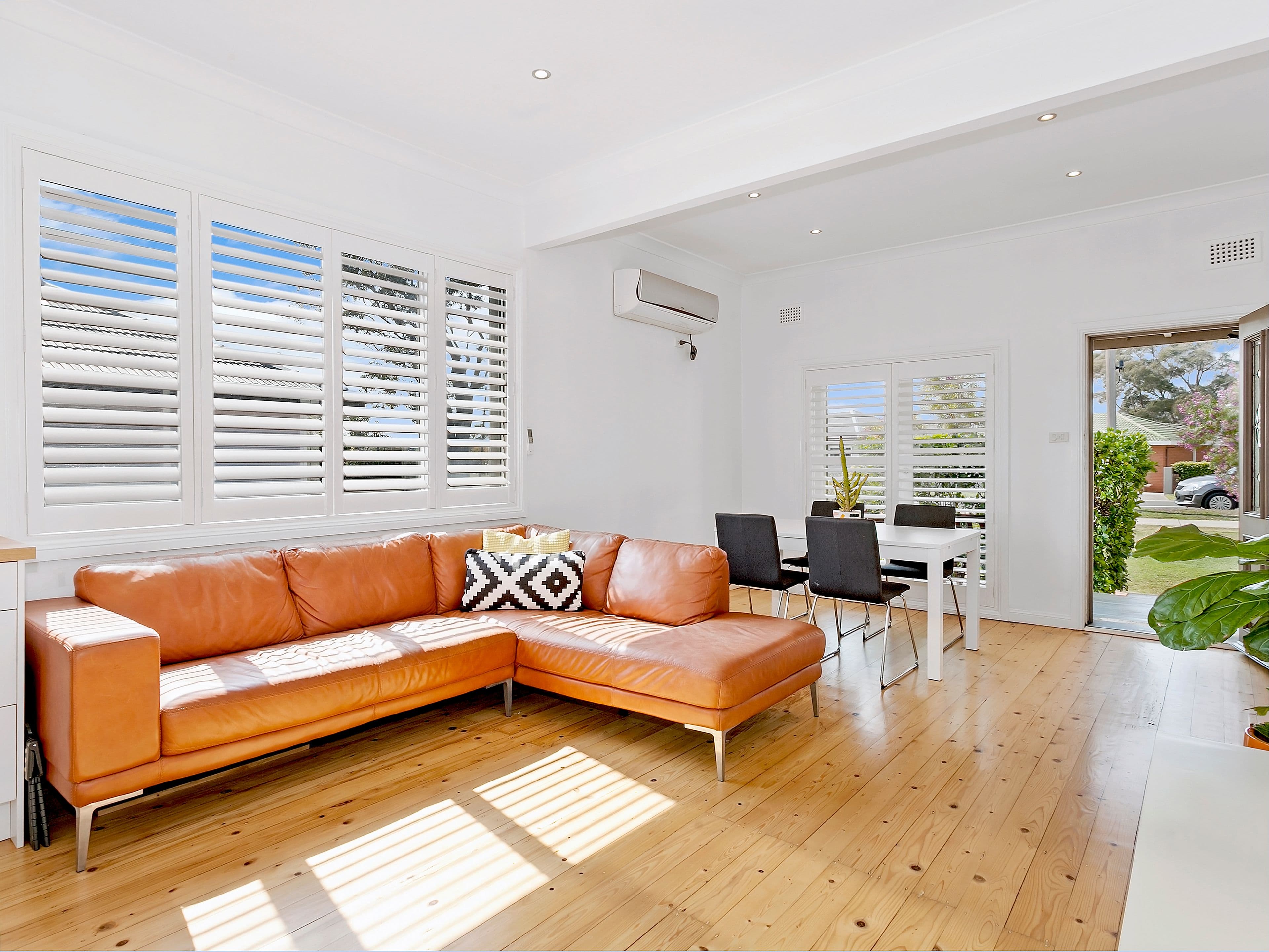 99 Lantana Road, Engadine - Thumbnail 2