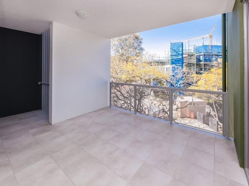 22 Nathan Avenue, Ashgrove QLD 4060, Ashgrove - Thumbnail 2