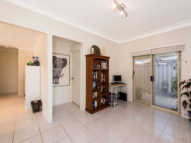 17B Dundee Close, Warnbro WA 6169, Warnbro - Thumbnail 7