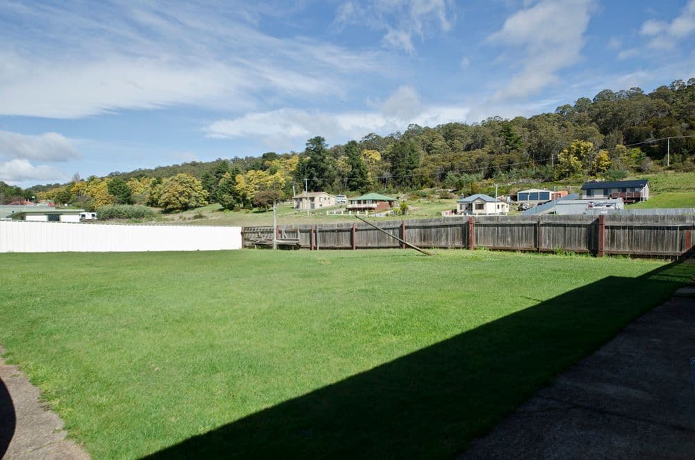 51 Crowther Street, BEACONSFIELD TAS 7270, Beaconsfield - Thumbnail 2