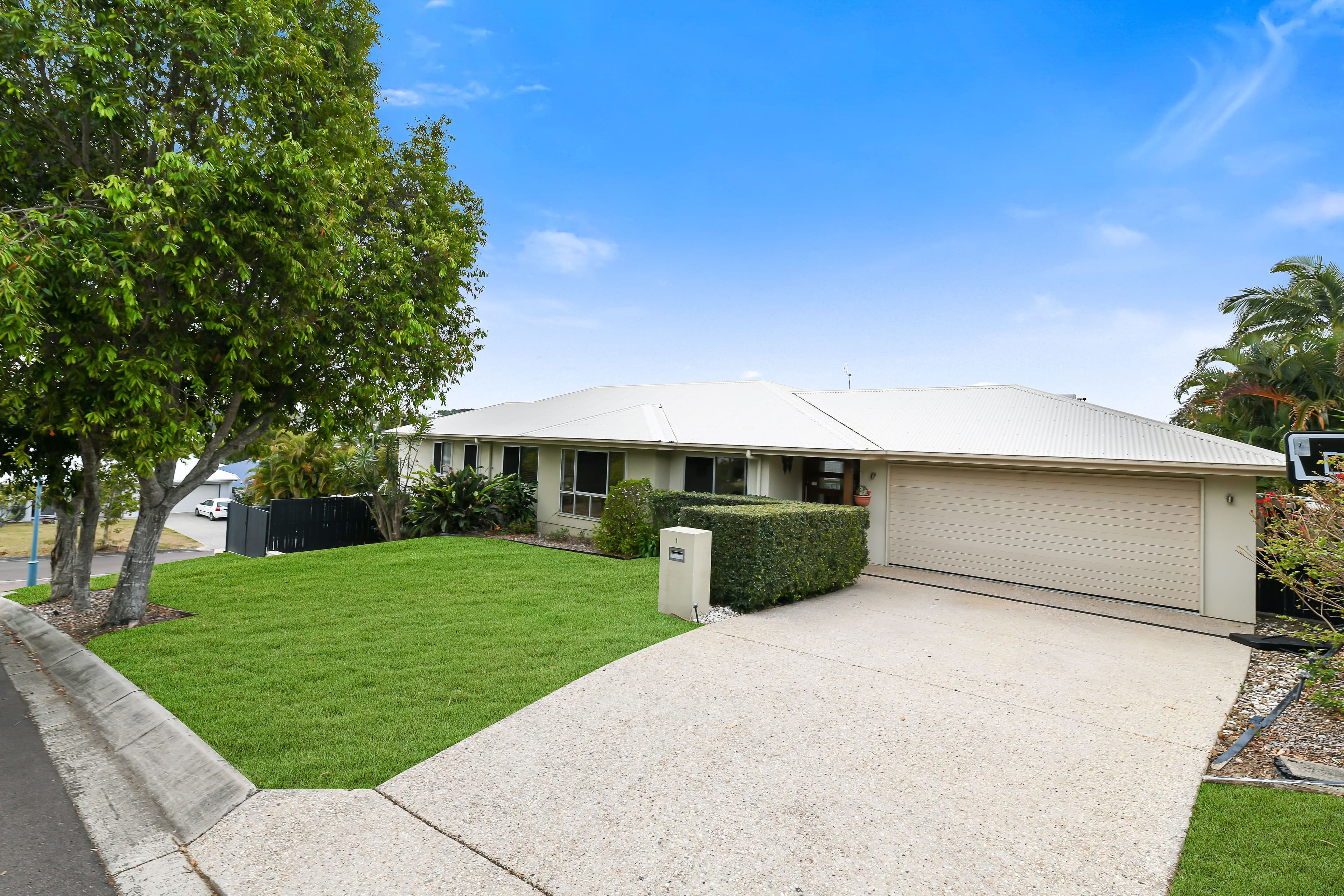 1 Lilly Court, Bli Bli QLD 4560, Bli Bli - Thumbnail 2