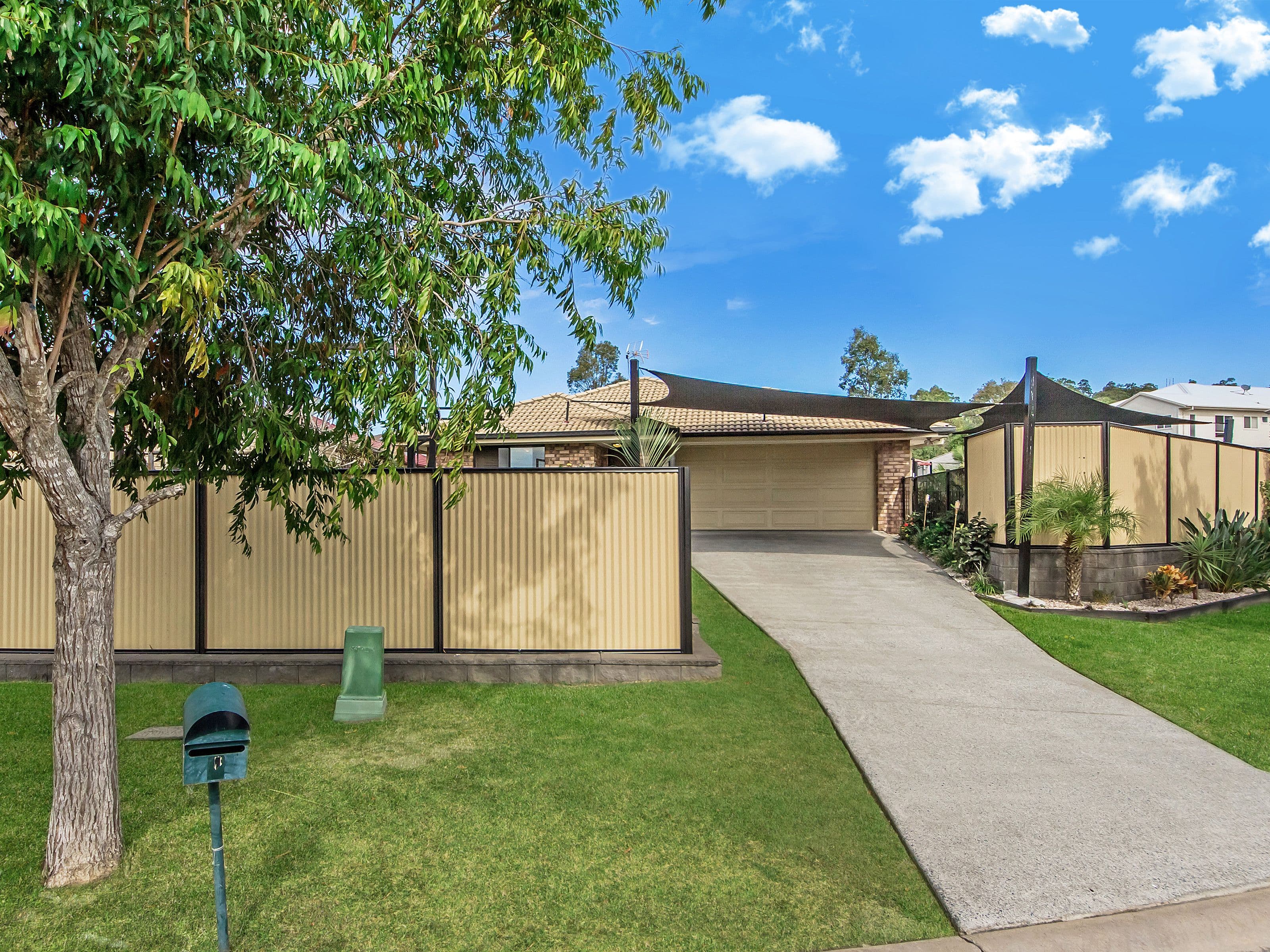 4 Dovetail Court, Upper Coomera QLD 4209, Upper Coomera - Thumbnail 2