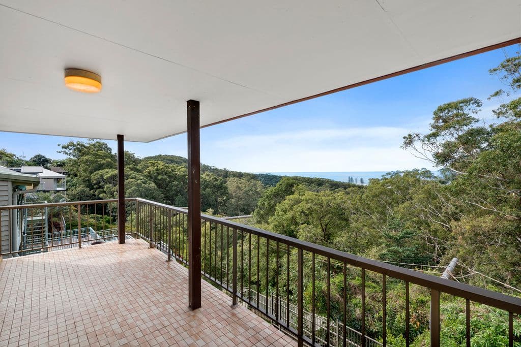 5 Lansell Avenue, Currumbin QLD 4223, Currumbin - Image 1
