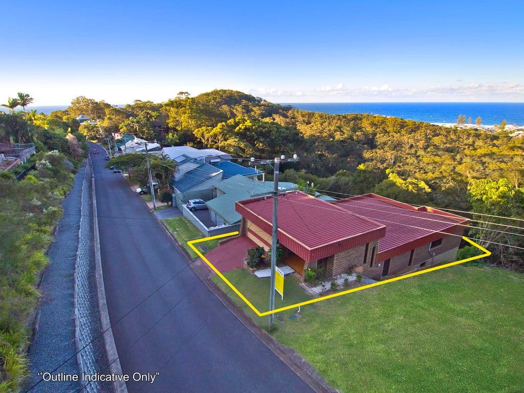 5 Lansell Avenue, Currumbin QLD 4223, Currumbin - Thumbnail 2