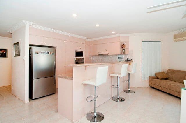 80 Limetree Parade, RUNAWAY BAY QLD 4216, Runaway Bay - Thumbnail 2