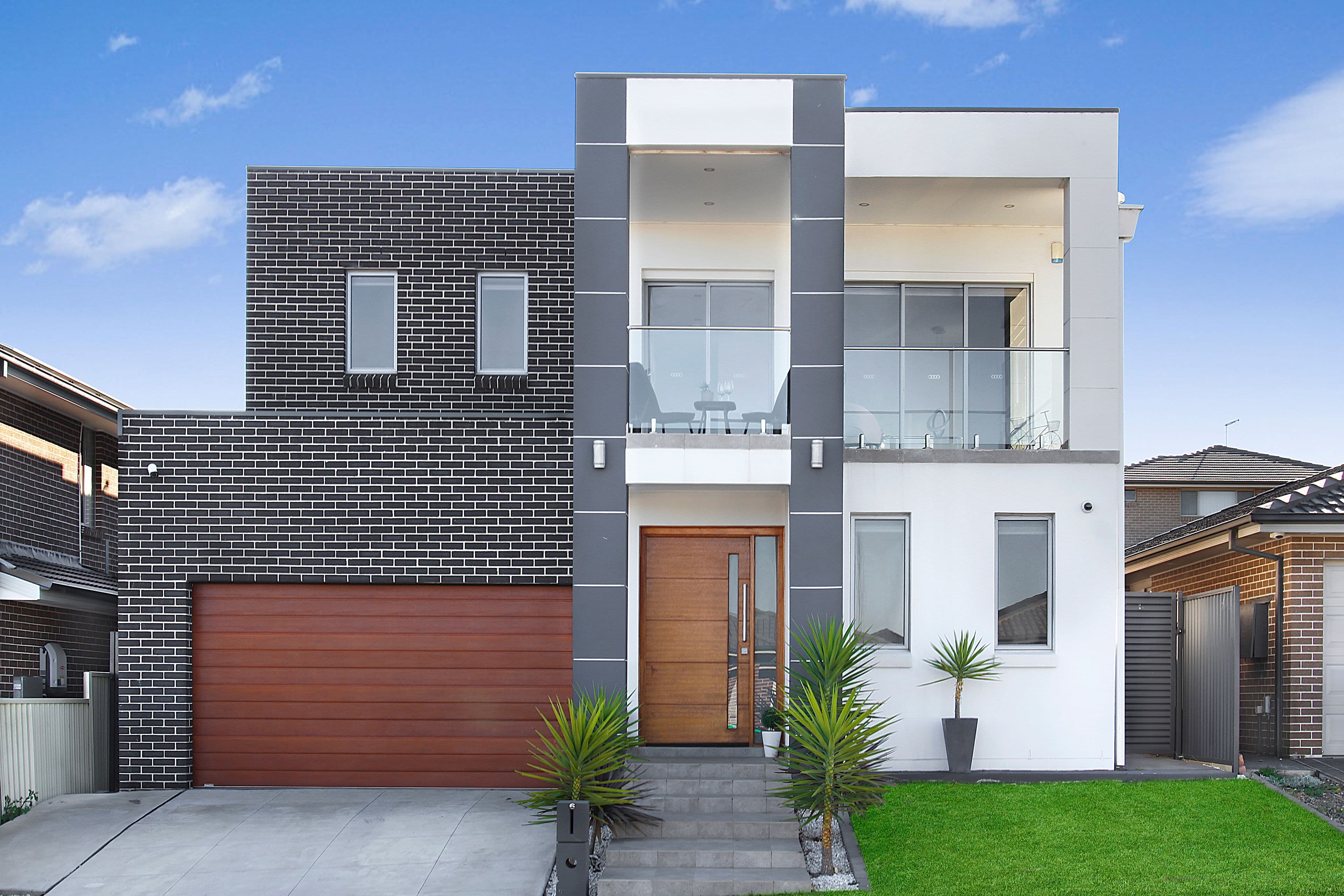 6 Little John Street, Middleton Grange - Image 1