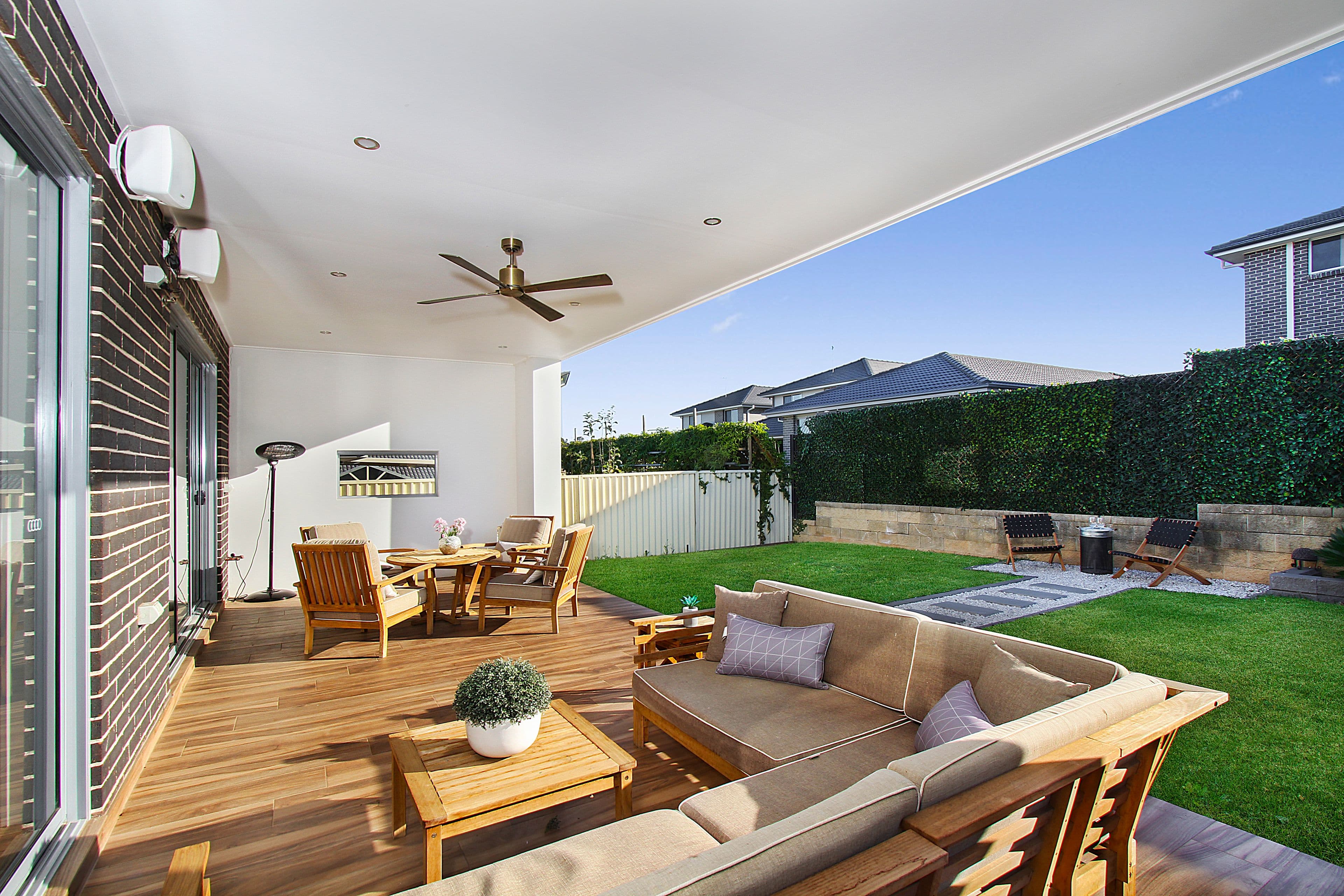 6 Little John Street, Middleton Grange - Thumbnail 5