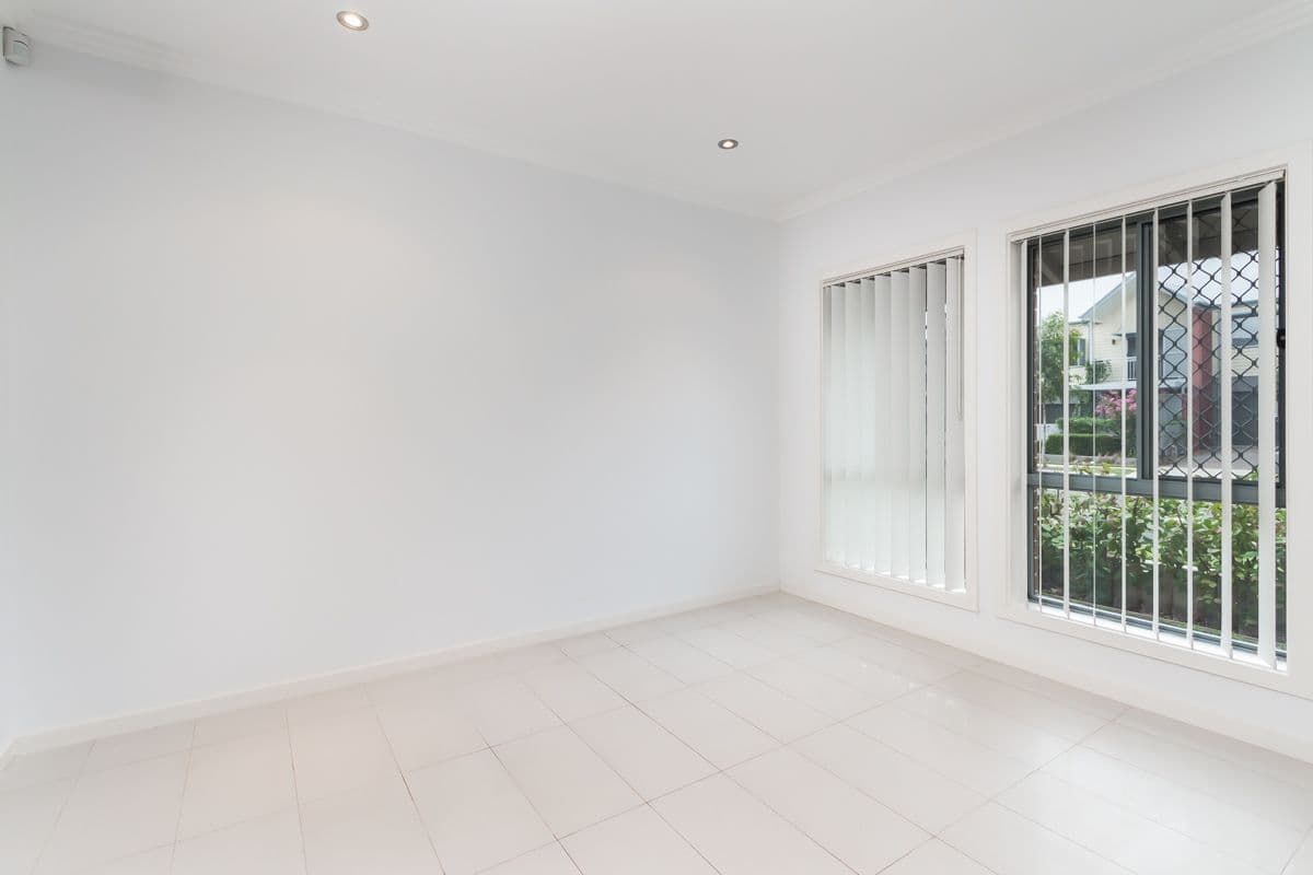 82 Lakeview Drive, Cranebrook - Thumbnail 4