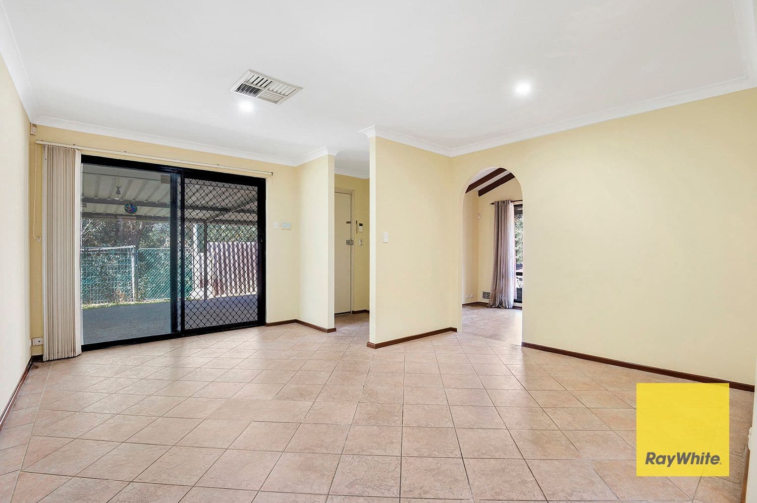 17 Corriedale Place, Thornlie WA 6108, Thornlie - Thumbnail 4