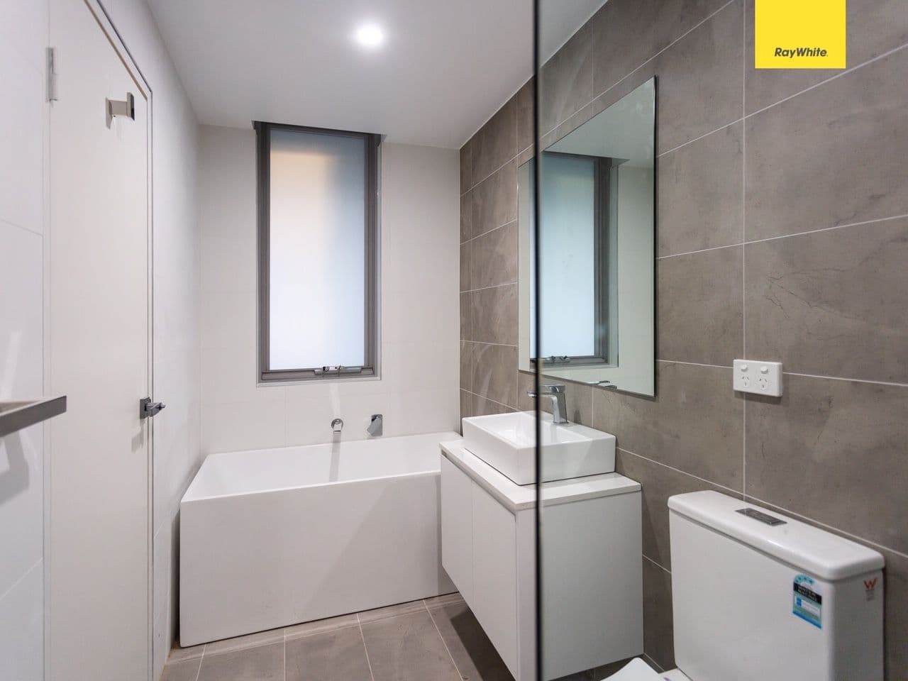 42 Hillcrest, Punchbowl NSW 2196, Punchbowl - Thumbnail 8