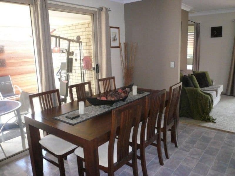 179 Greenacre Drive, ARUNDEL QLD 4214, Arundel - Thumbnail 6