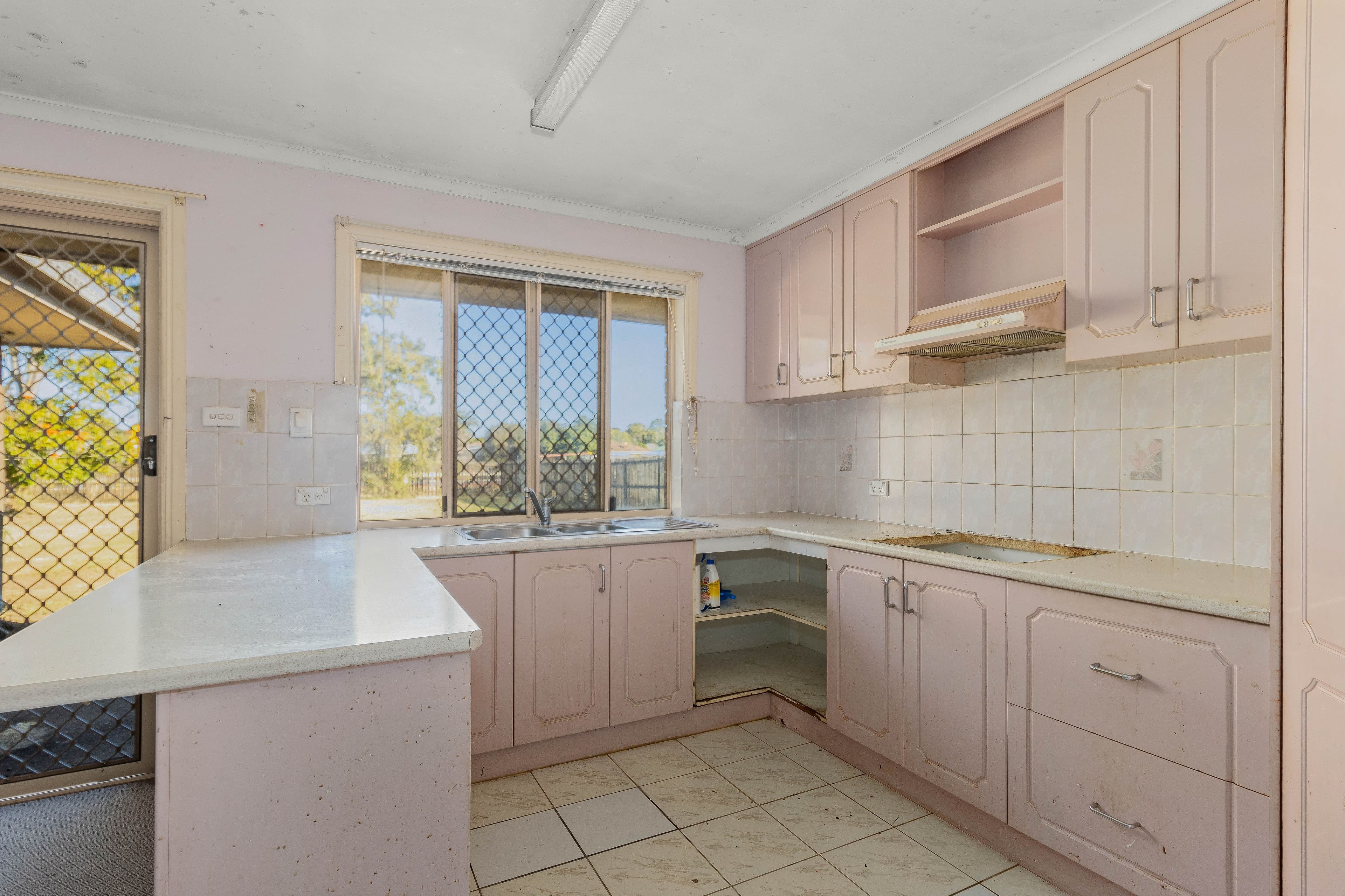 39 Honeysuckle Avenue, Kawungan QLD 4655, Kawungan - Thumbnail 3