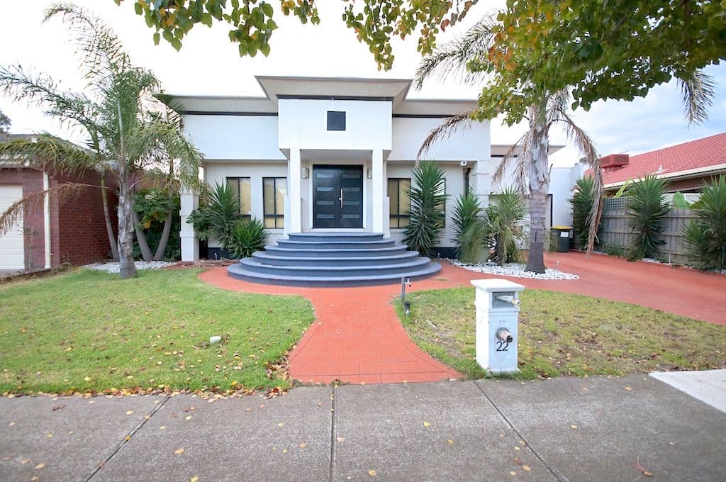 22 Tussock Grove, Cairnlea VIC 3023, Cairnlea - Thumbnail 2