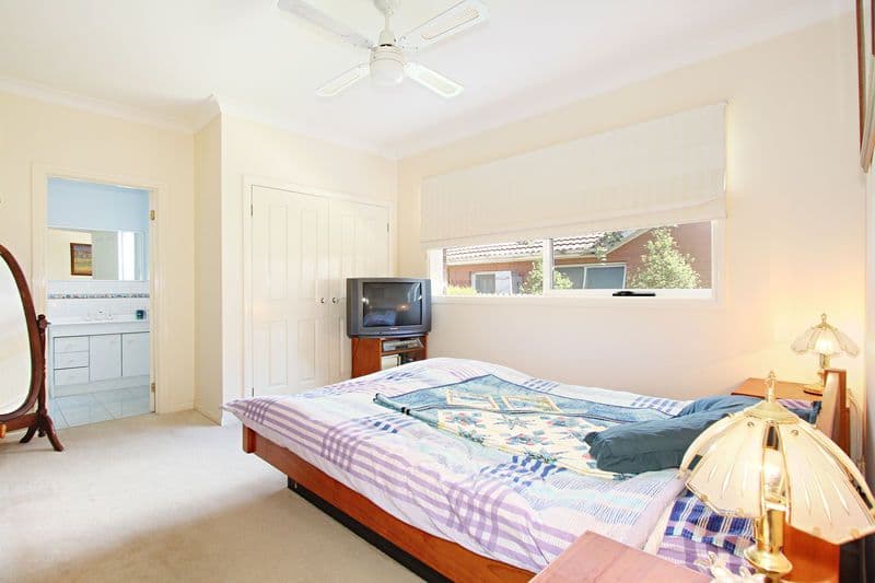 8 Parer Street, OAKLEIGH VIC 3166, Oakleigh - Thumbnail 6