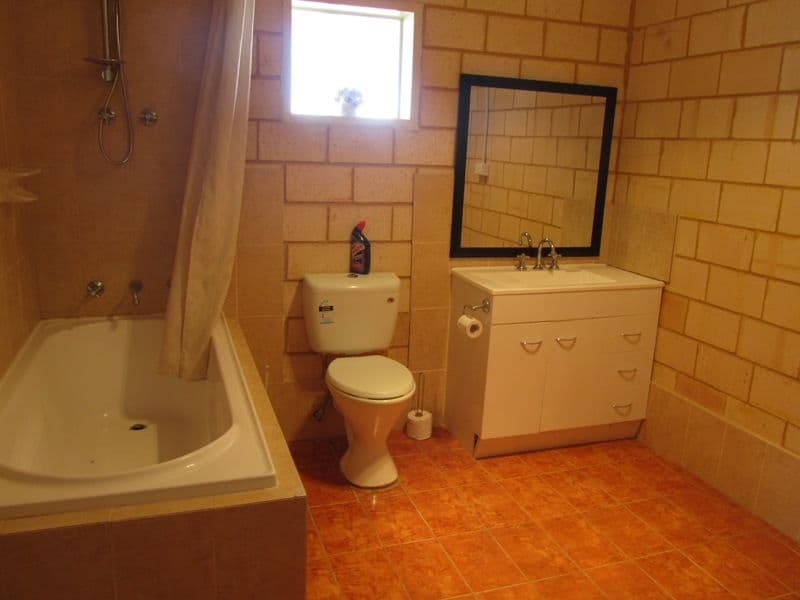 6 Coolabah Court, STRATHALBYN WA 6530, Strathalbyn - Thumbnail 4