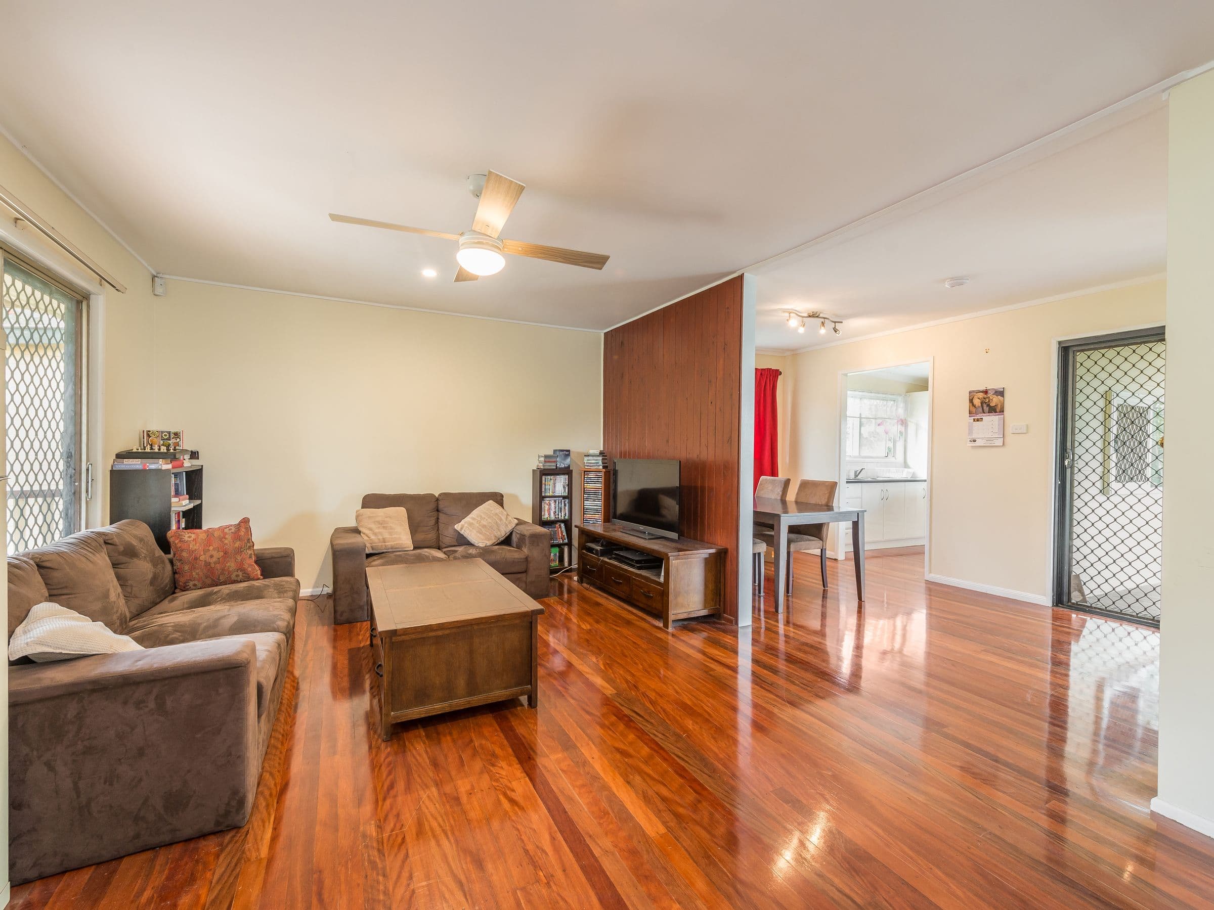 2848 Logan Road, Underwood QLD 4119, Underwood - Thumbnail 2