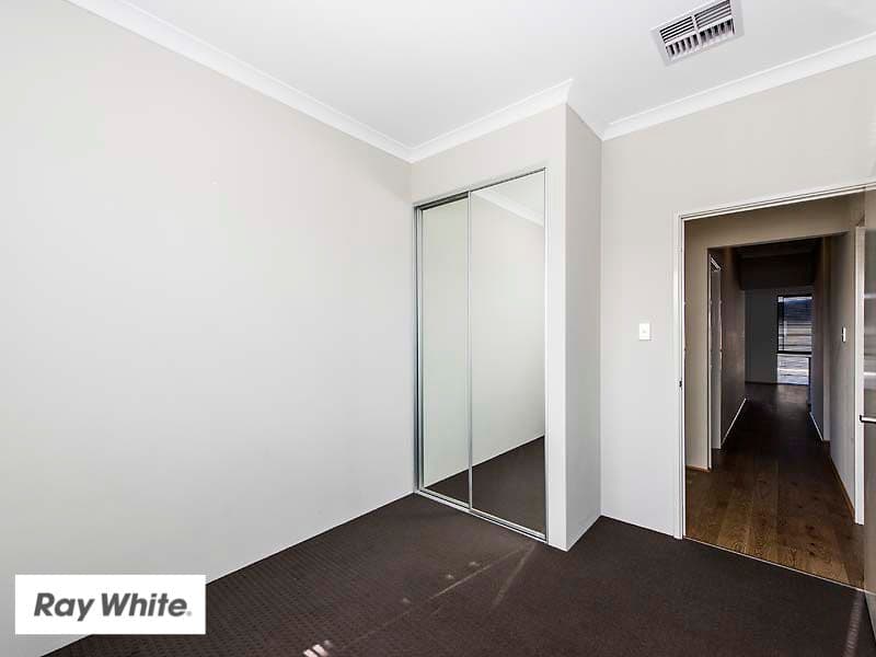 21 Interlaken Loop, Ellenbrook WA 6069, Ellenbrook - Thumbnail 4