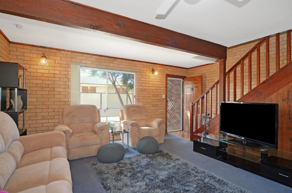 54 Peterborough Avenue, Lake Illawarra NSW 2528, Lake Illawarra - Thumbnail 3