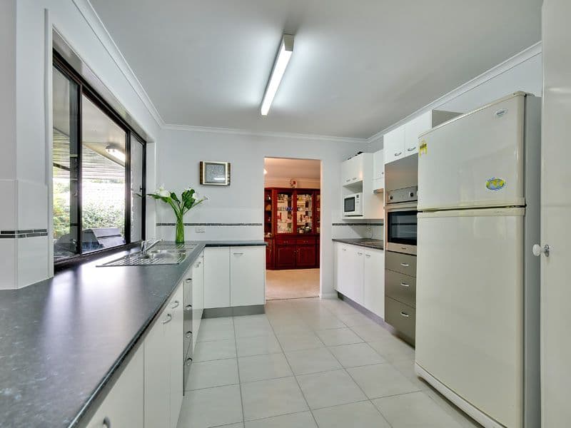 173 Hilder Road, THE GAP QLD 4061, The Gap - Thumbnail 2