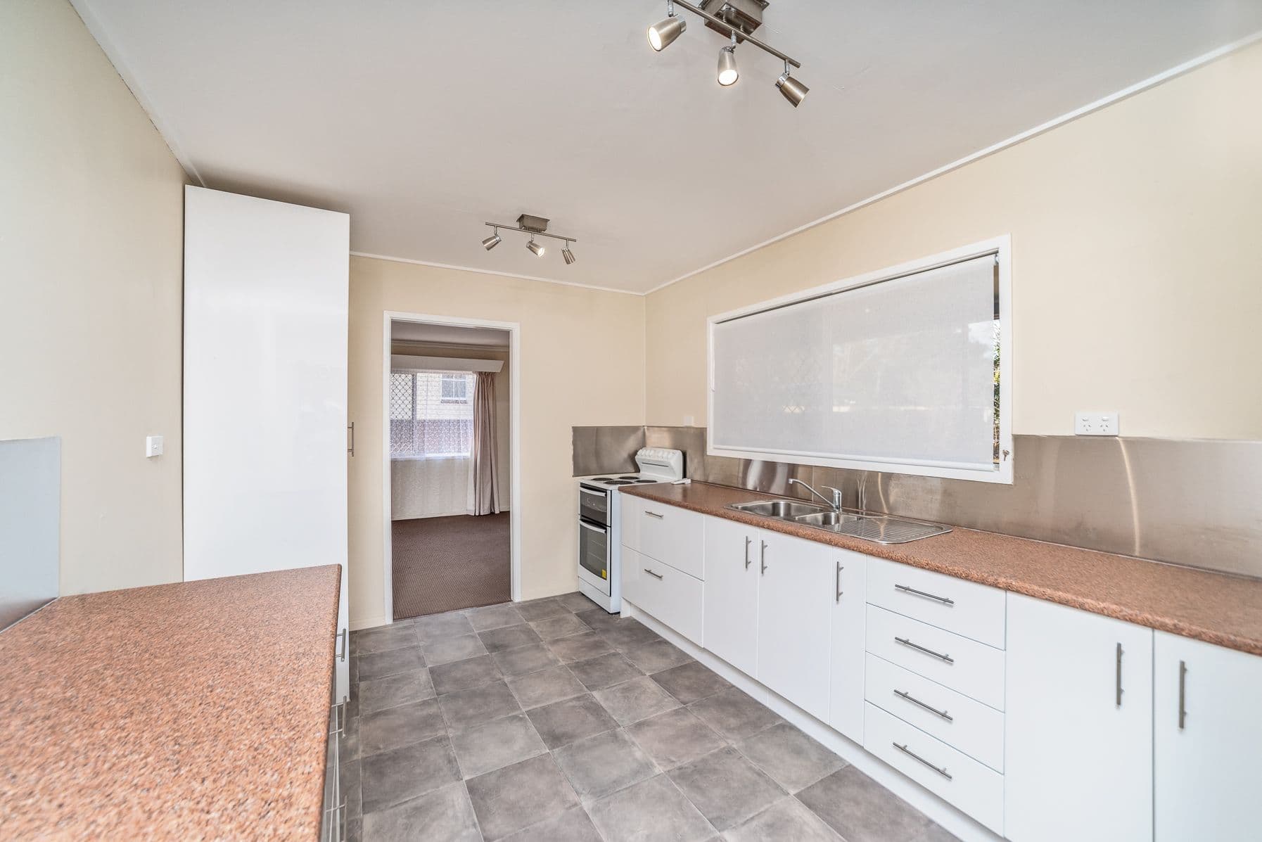 7 Arthur Street, Beaudesert QLD 4285, Beaudesert - Thumbnail 3