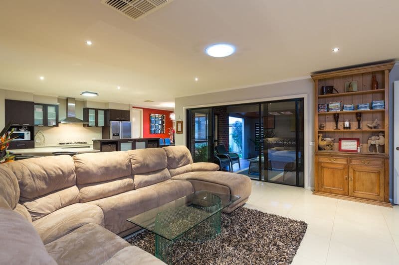 15 Jerribong Way, Kangaroo Flat VIC 3555, Kangaroo Flat - Thumbnail 2