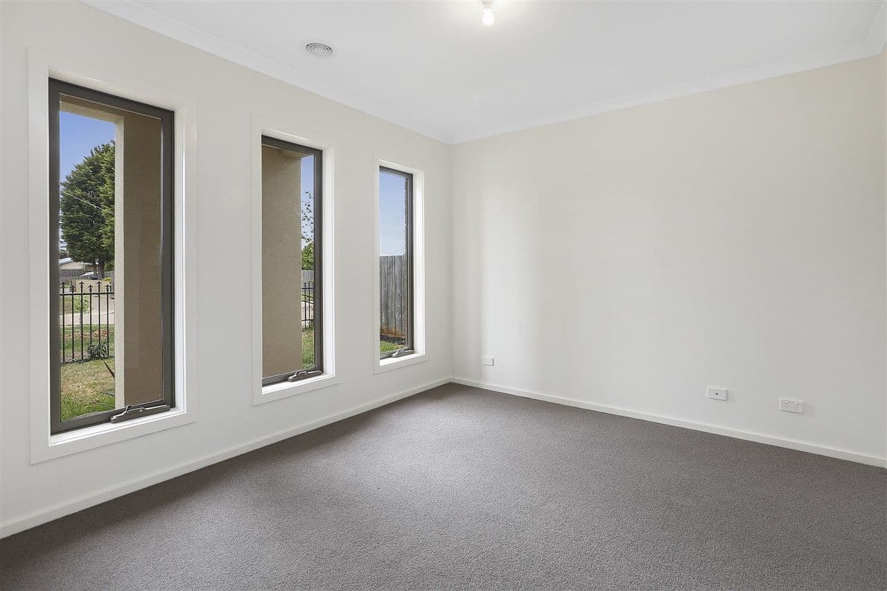 30B Orbit Drive, Whittington VIC 3219, Whittington - Thumbnail 5