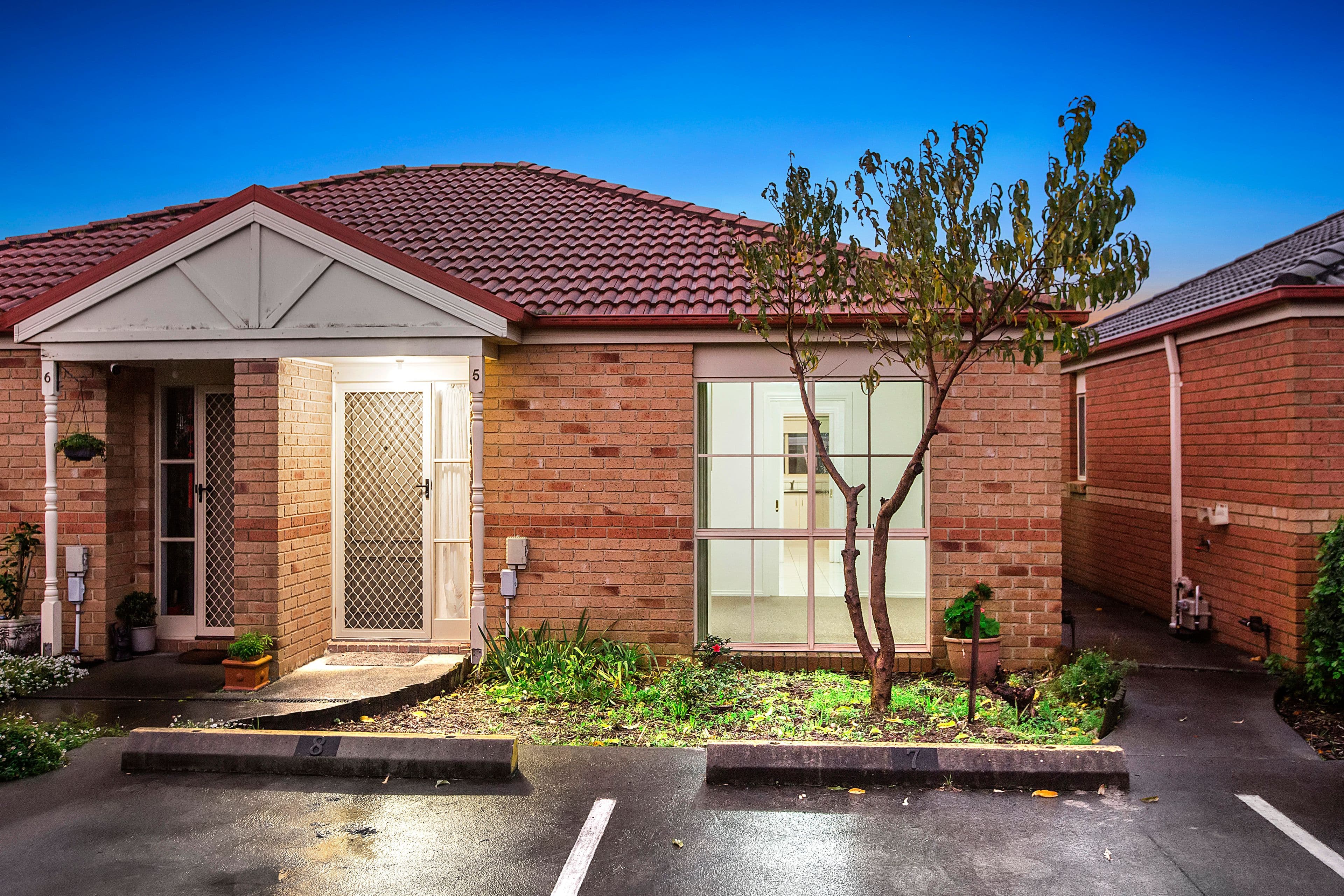 4 Barak Court, Frankston VIC 3199, Frankston - Image 1
