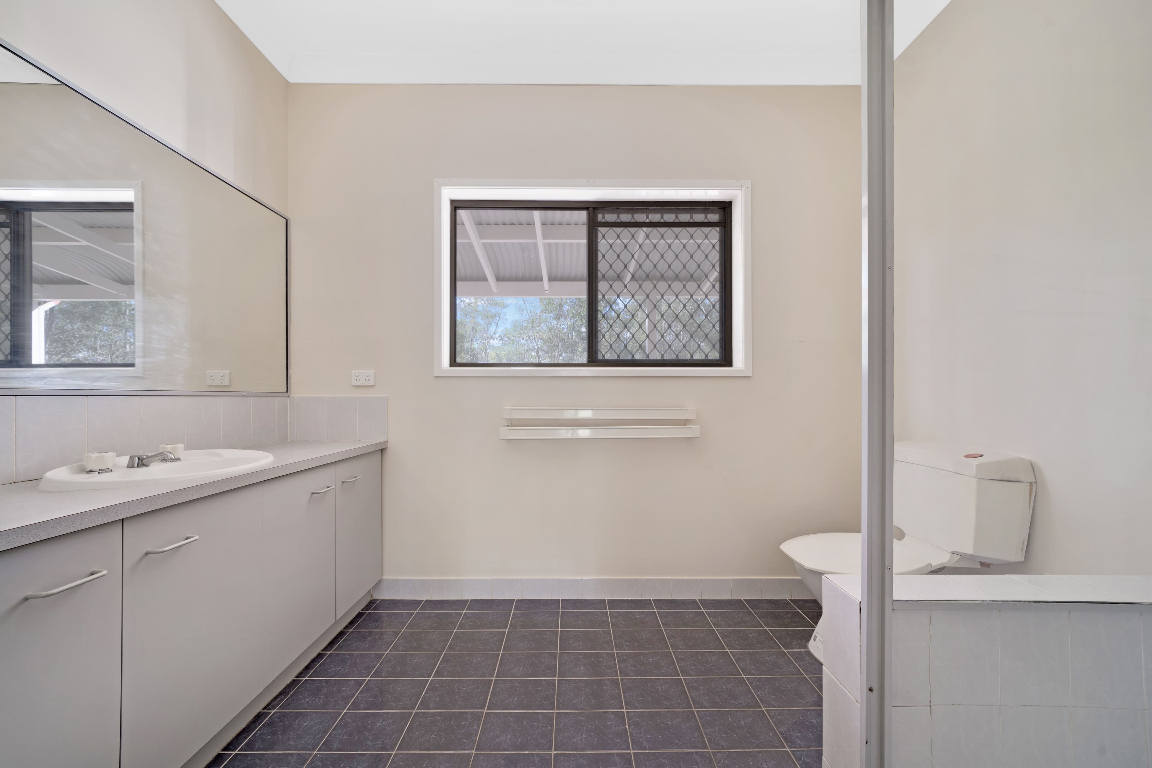 103-111 Mountain Ridge Road, South Maclean QLD 4280, South Maclean - Thumbnail 8