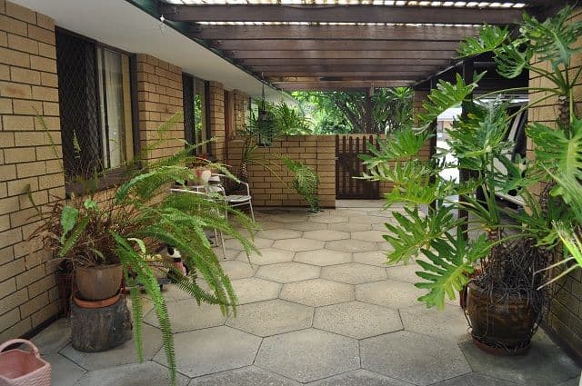 33 Coachwood Way, MADDINGTON WA 6109, Maddington - Thumbnail 2