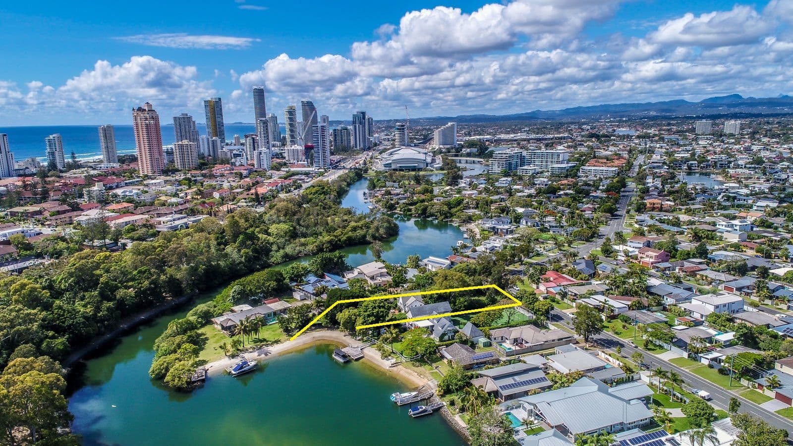86-88 Savoy Drive, Broadbeach Waters QLD 4218, Broadbeach Waters - Image 1