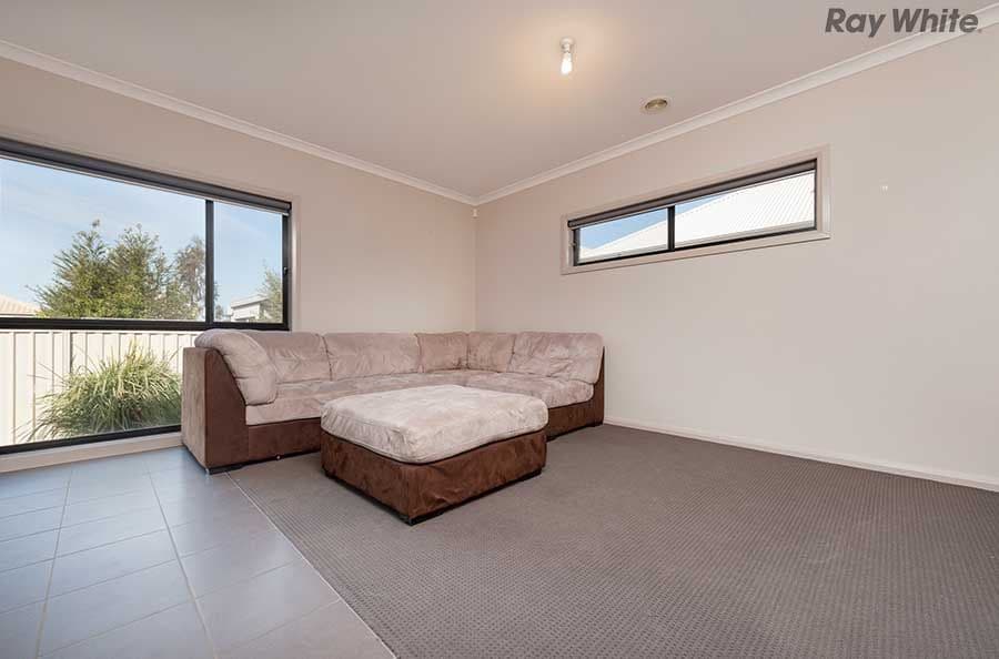 16 Allens Road, Numurkah, Numurkah - Thumbnail 2