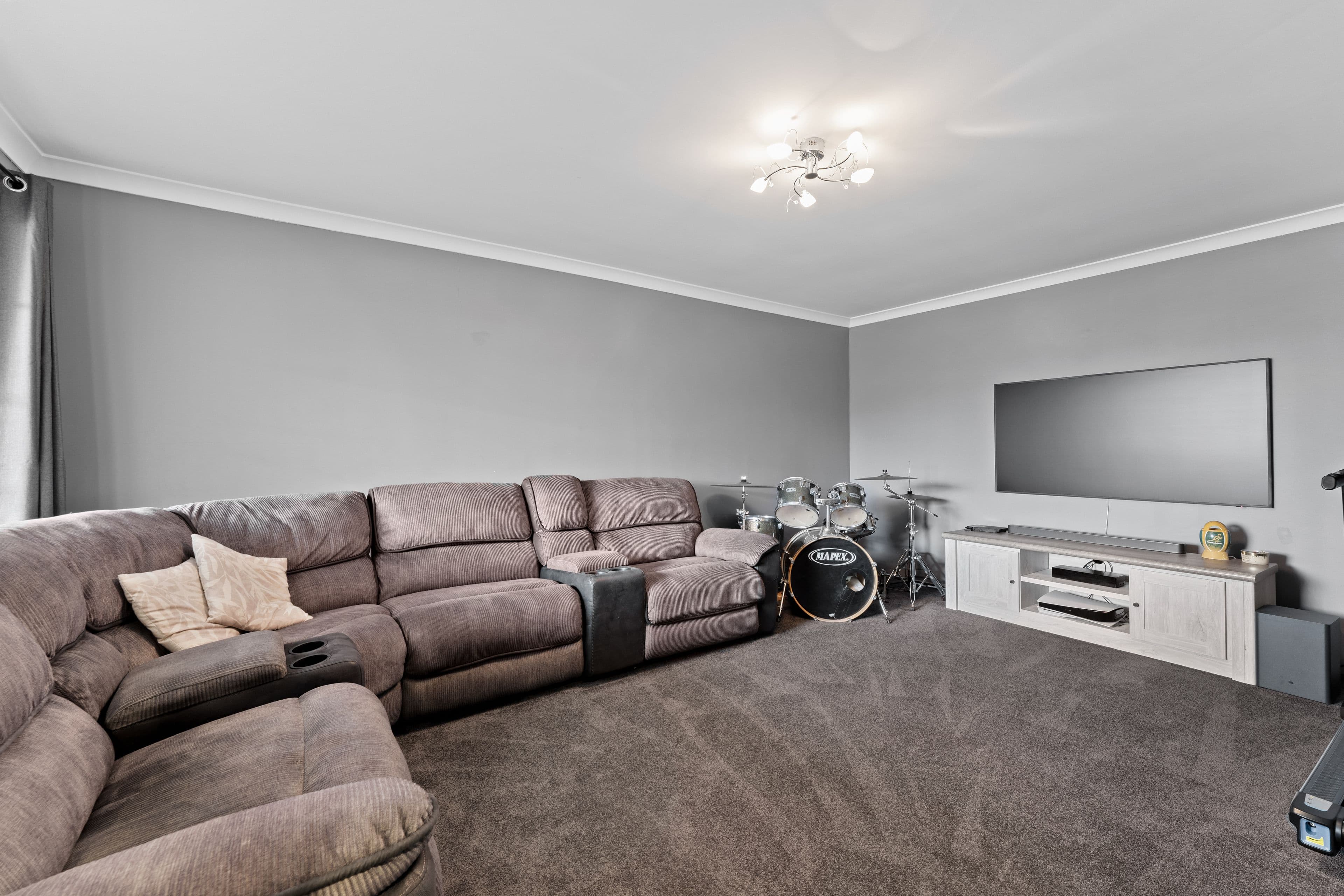 149 Kendall Boulevard, Baldivis WA 6171, Baldivis - Thumbnail 3