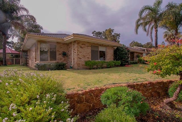 14 Gilbert Road, LESMURDIE WA 6076, Lesmurdie - Image 1
