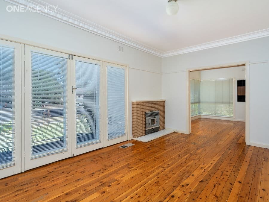 141 Grove Street, Kooringal, Kooringal - Thumbnail 2