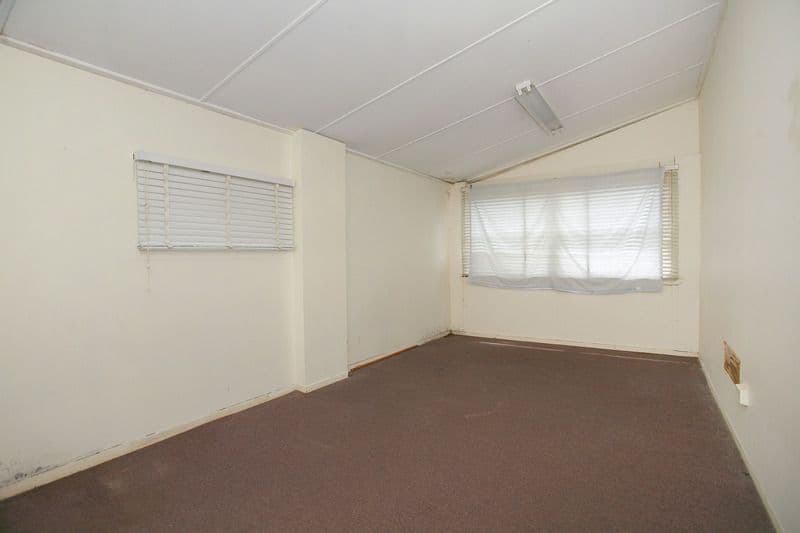 28 Oswald Street, DANDENONG VIC 3175, Dandenong - Thumbnail 6
