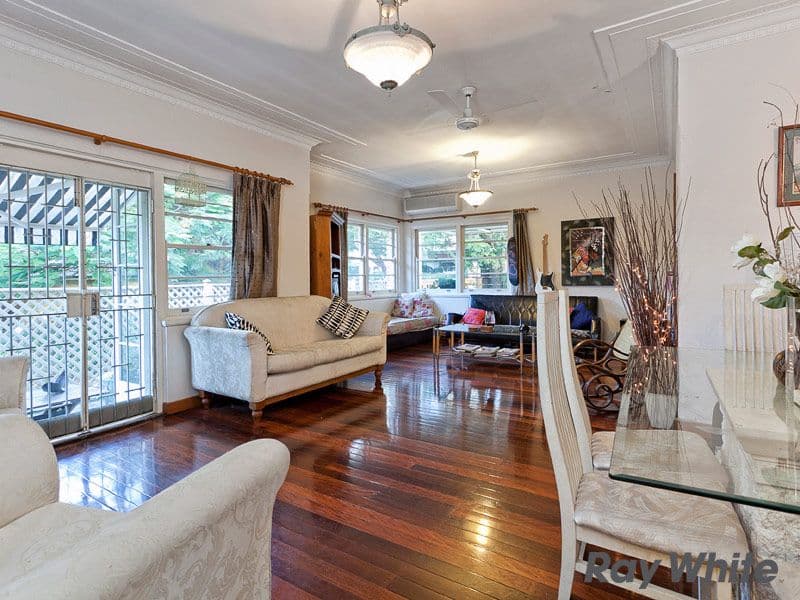 9 London Road, CLAYFIELD QLD 4011, Clayfield - Image 1
