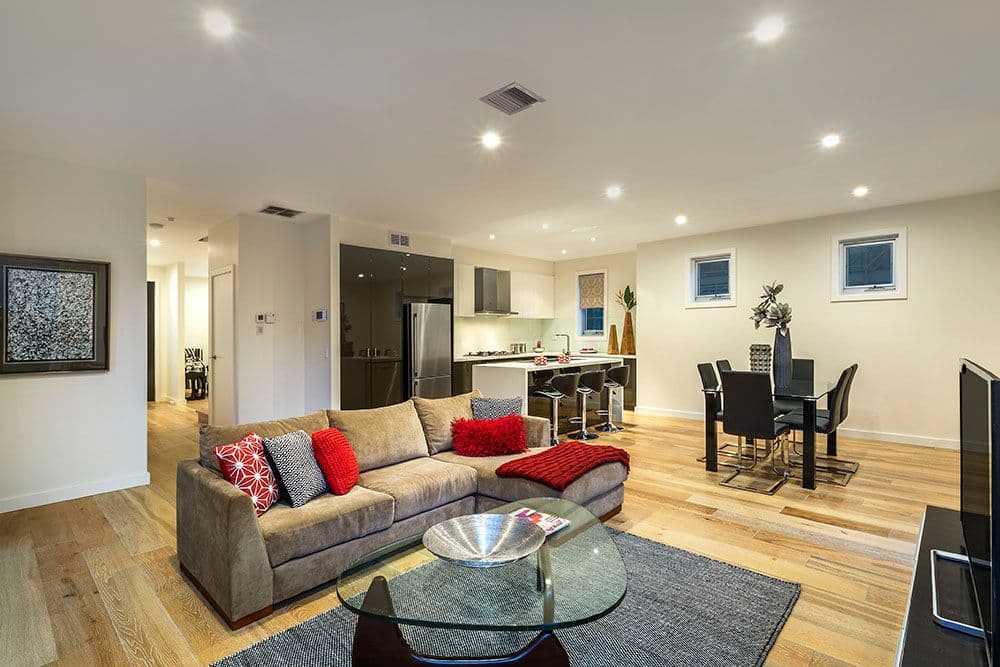 191 Reynolds Road, DONCASTER EAST VIC 3109, Doncaster East - Thumbnail 2