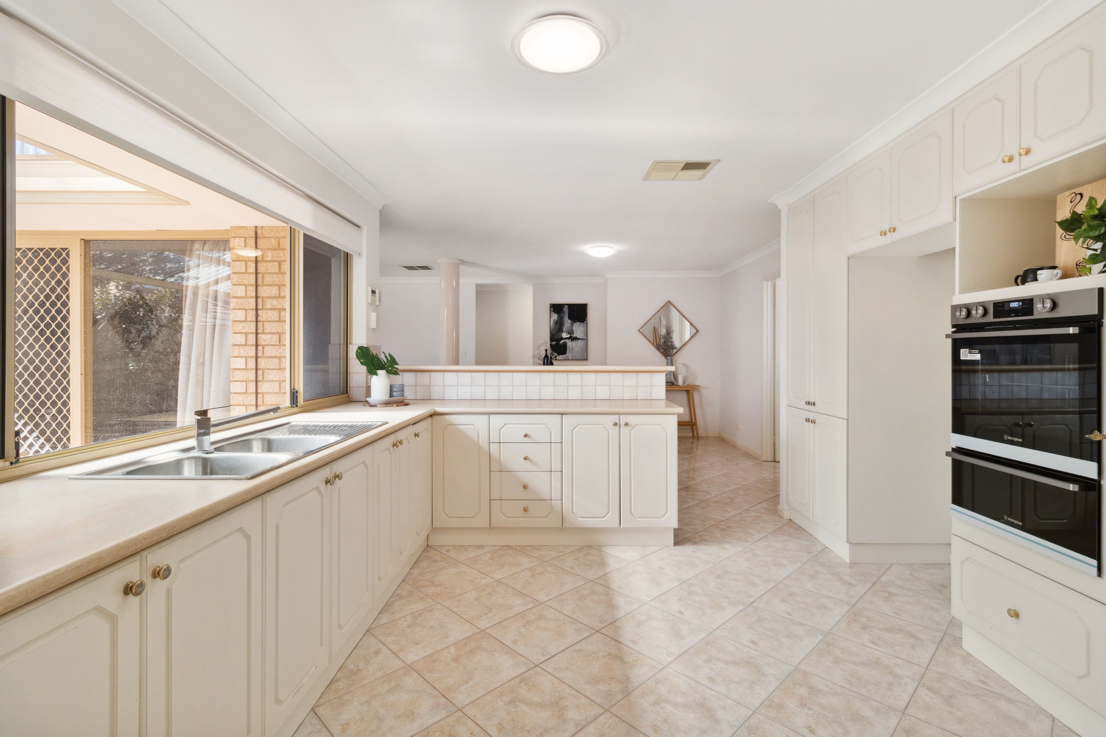 58B Blythe Avenue, Yokine WA 6060, Yokine - Thumbnail 6