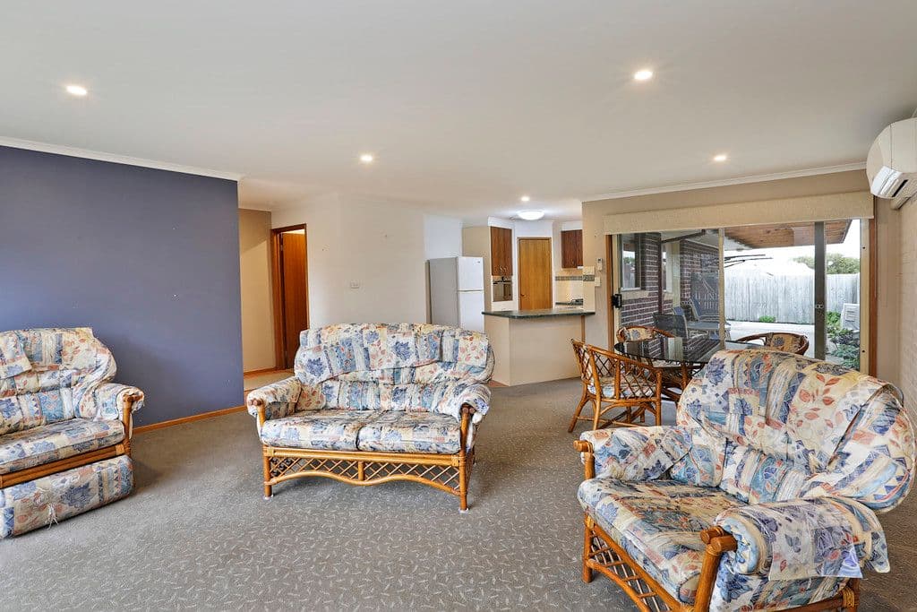 6 Spurling Close, South Geelong VIC 3220, South Geelong - Thumbnail 3