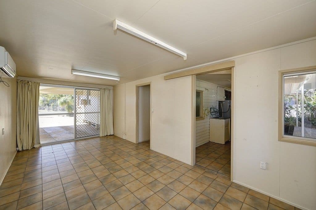 21 Svensson Street, Svensson Heights QLD 4670, Svensson Heights - Thumbnail 7