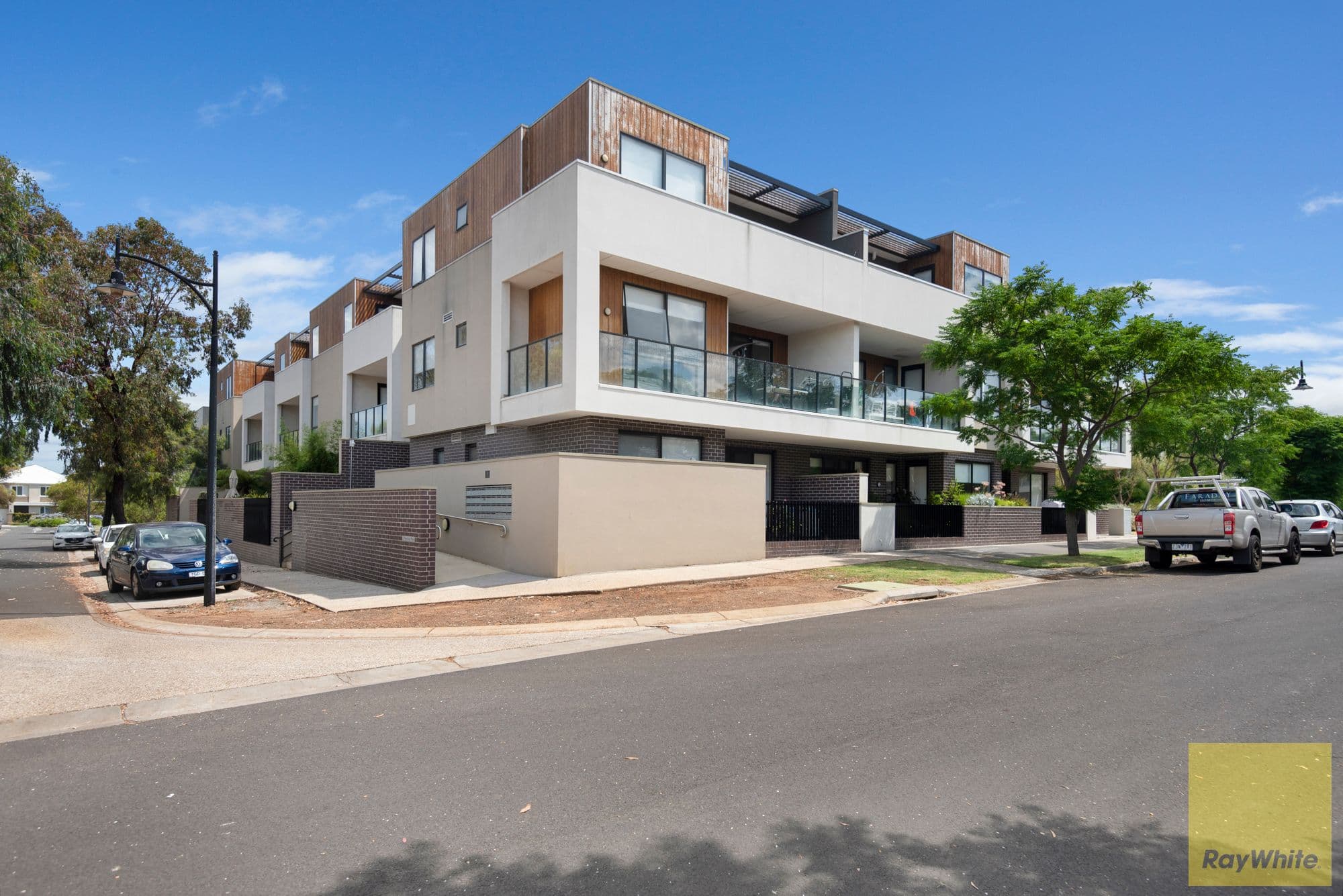 2-10 Monckton Place, Caroline Springs VIC 3023, Caroline Springs - Image 1